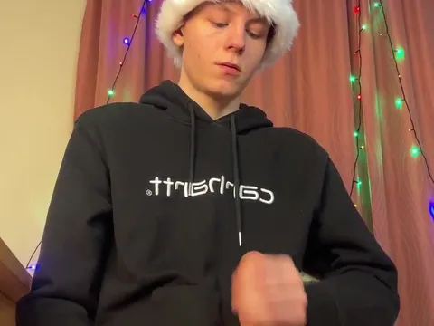 Watch Evgeny Twink's massive uncut cock cum out of her tight pussy in hot solo mandate