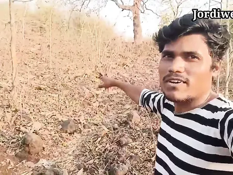 Jordiweek jungle Jordi week gets a hot cumshot in public while analytical with his Indian forest friend