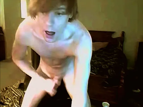 Shred - Shred Gropes Himself on Webcam